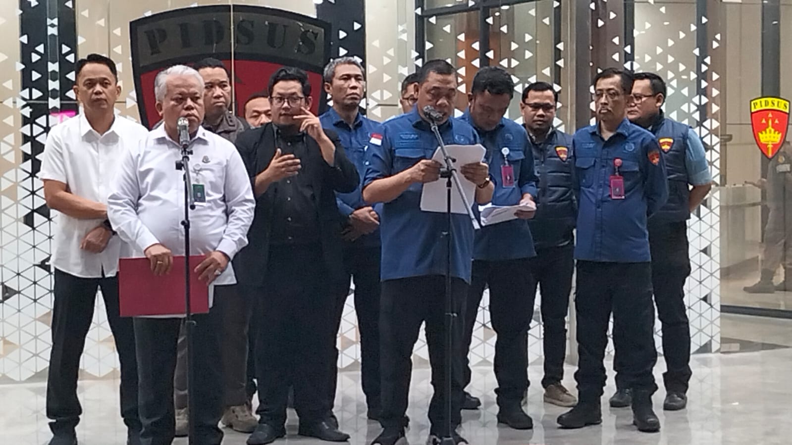 Naik Lagi, Kerugian Negara Kasus Korupsi Pertamina Capai Rp285 Triliun: Riza Chalid Kabur Ke Singapura!