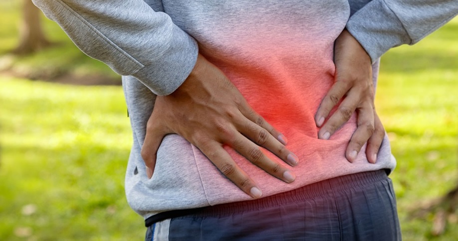 Low Back Pain Menyiksa di Bagian Punggung, Pengobatan Terbaru Bisa Tanpa Operasi