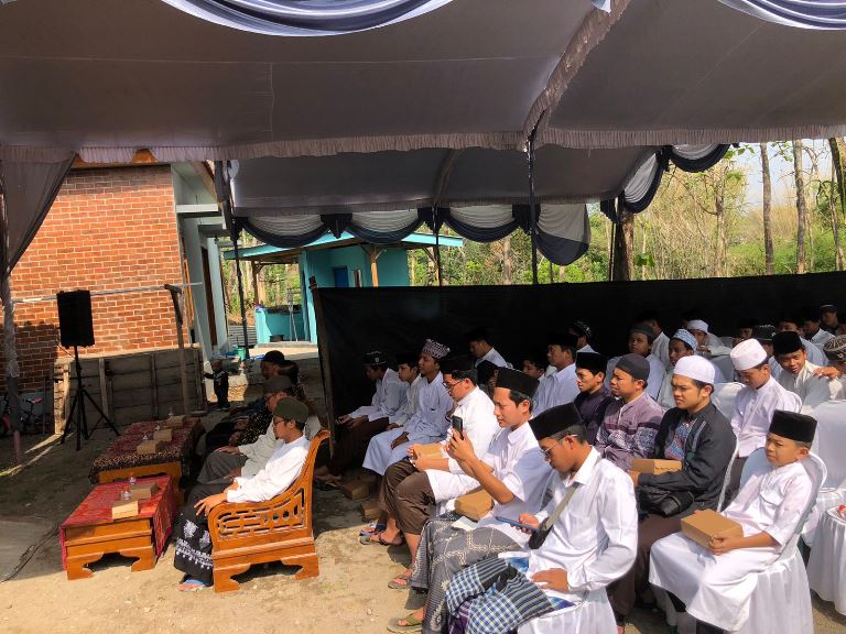 Pondok Pesantren Al Muslimun Gelar Dialog Kebangsaan Peringati Hari Pahlawan