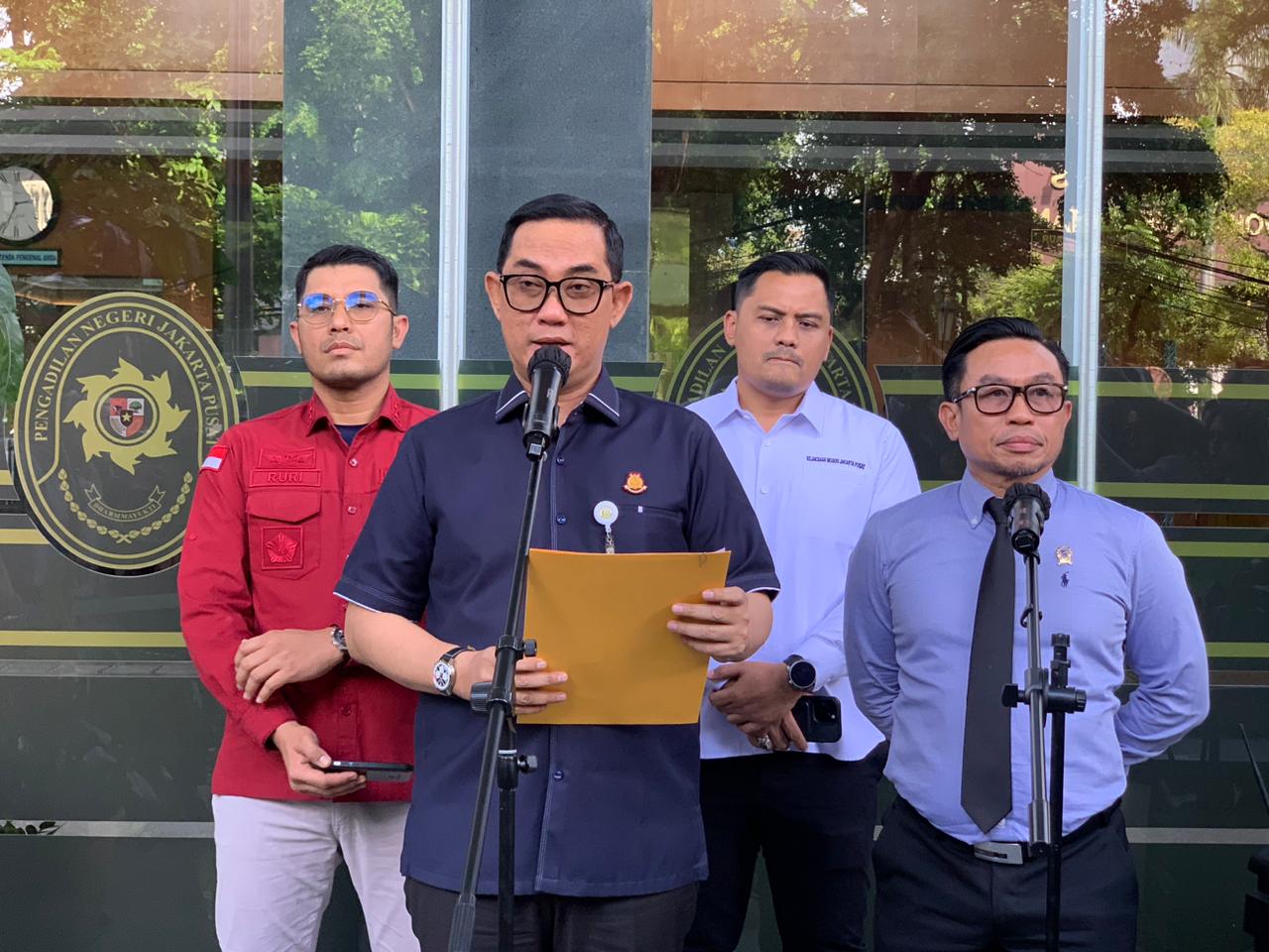 9 Tersangka Korupsi PT Pertamina Siap Sidang