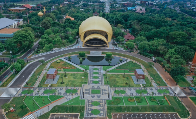 Pengunjung TMII Melonjak Dua Kali Lipat di Hari Libur Kenaikan Yesus Kristus