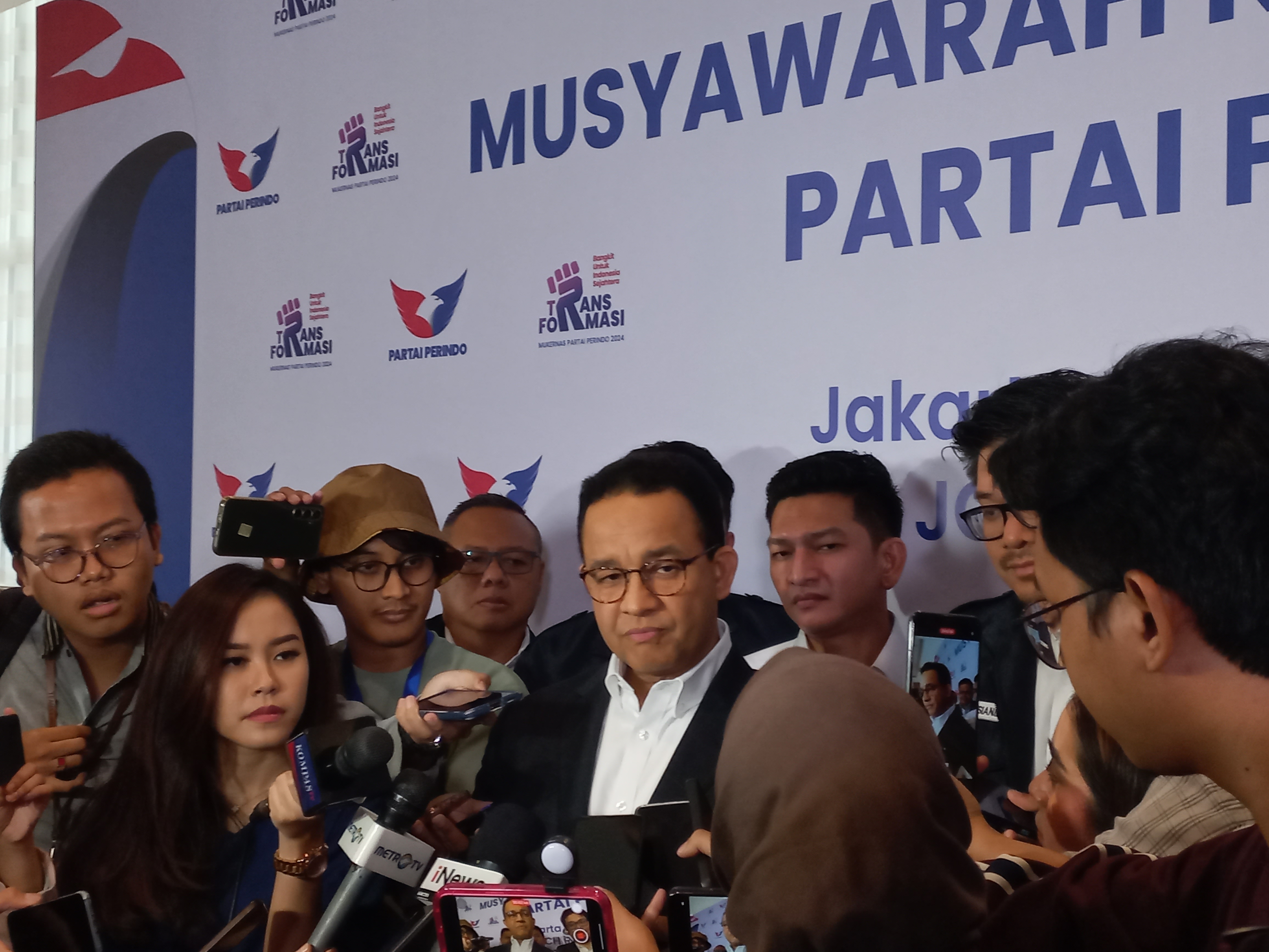 Cak Imin Bertemu dengan Prabowo, Anies: Silahturahmi Itu Baik Saja