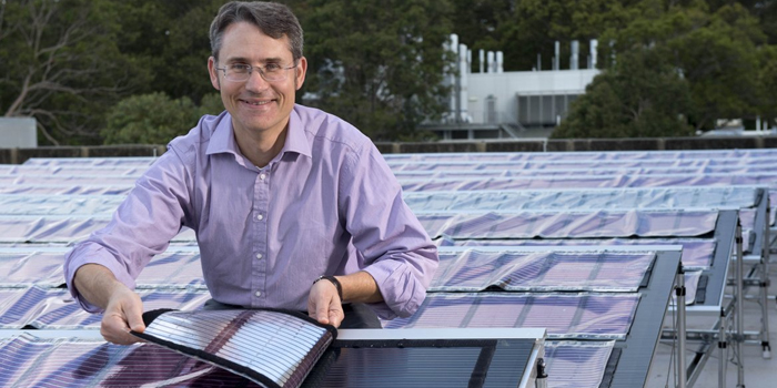 Projct Charge Around Australia, Gunakan Printing Solar Panel Sebagai Sumber Tenaga Tesla Hingga 15.100 Km