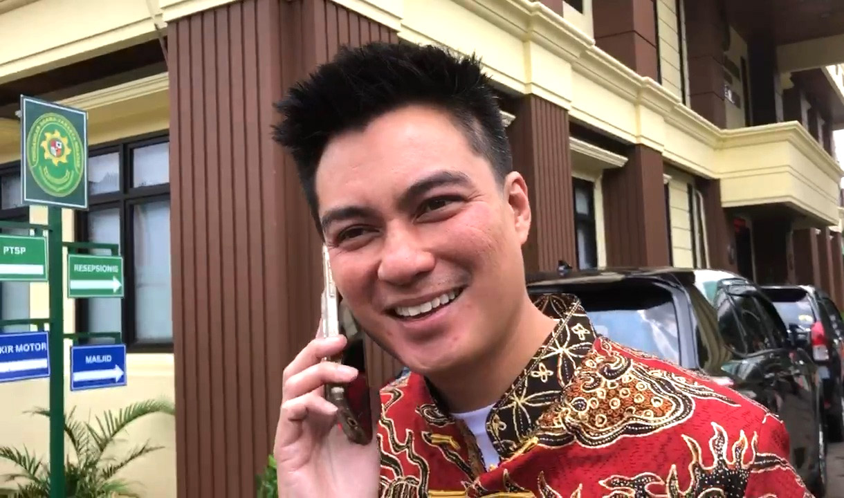 Respon Baim Wong Atas Laporan KDRT Paula Verhoeven ke Komnas Perempuan, Kuasa Hukum: Hati-Hati Ambil Sikap!  