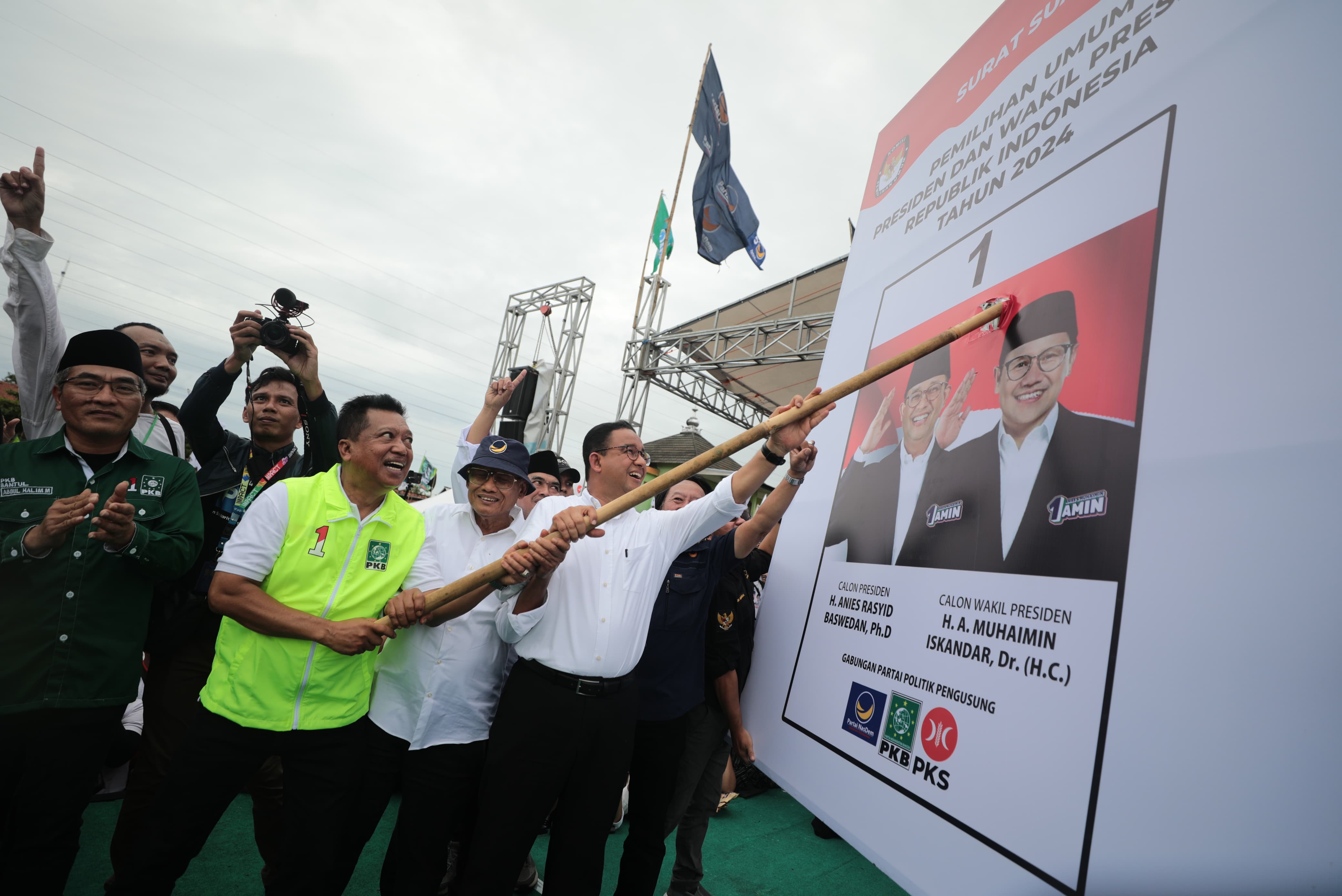 Arahan PCNU Semarang Pilih Paslon Tertentu, Anies Pertanyakan Netralitas PBNU