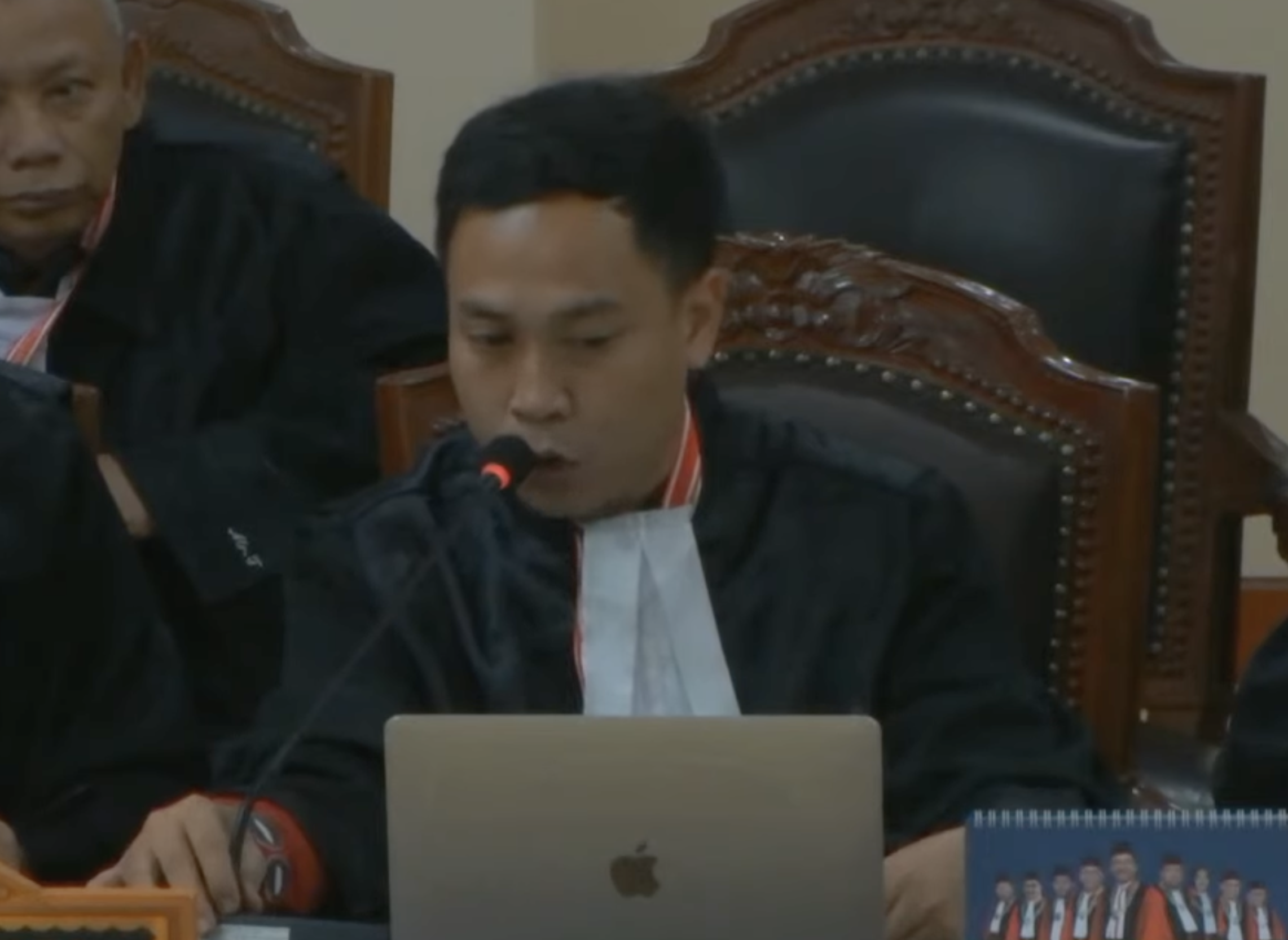 Sidang Gugatan Hasil Pilgub Jatim 2024 di MK, Risma-Gus Hans Minta Khofifah-Emil Didiskualifikasi