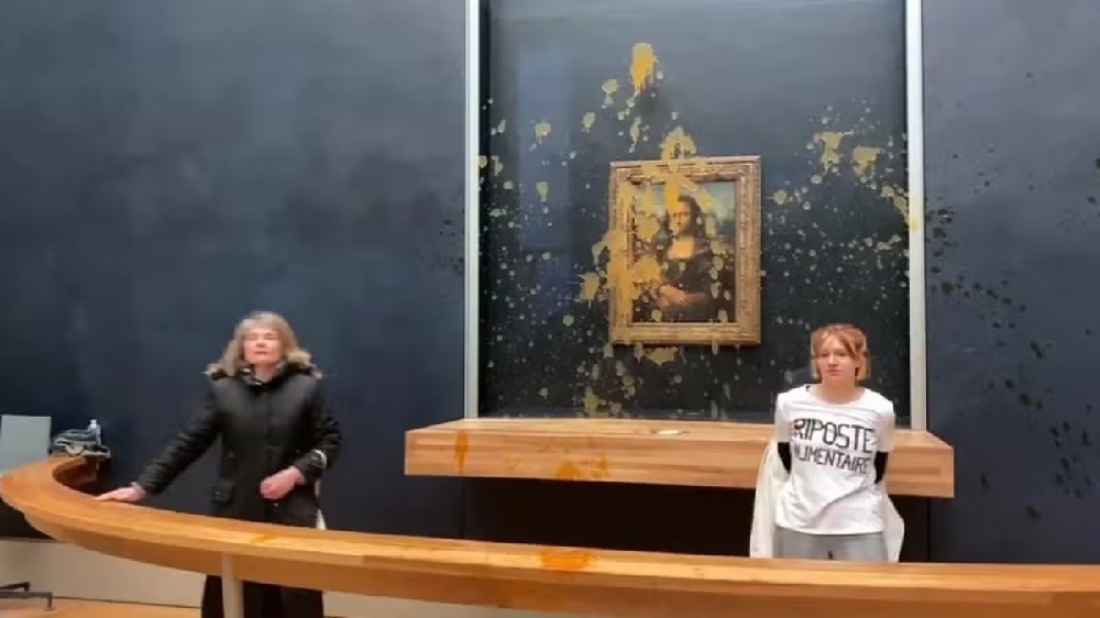 Lukisan Mona Lisa Ternoda Kuah Sup, Ulah Aktivis Lingkungan yang Kesal
