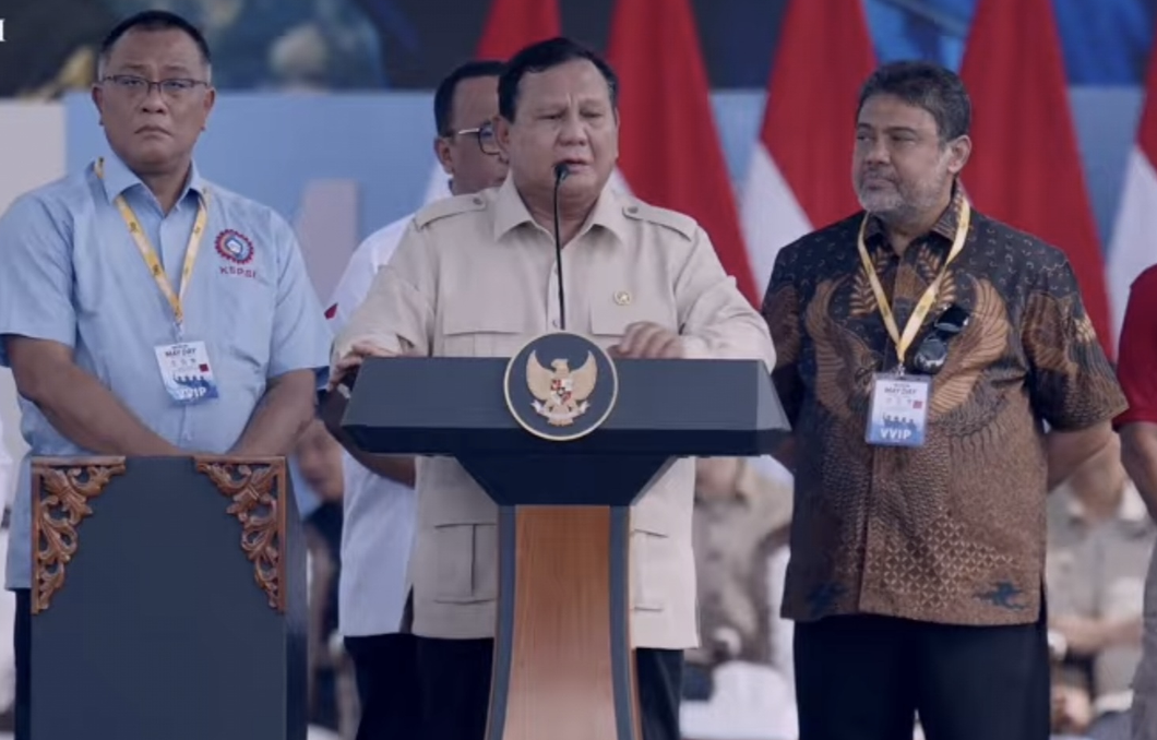 Prabowo Teken Perpres Perlindungan Pekerja Transportasi Online, Potongan Aplikator Maksimal 8 Persen