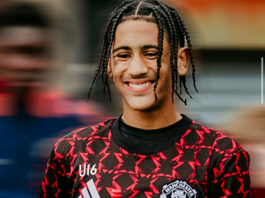 Man United Pertahankan JJ Gabriel, Wonderkid yang Disebut Mirip Ronaldo dan Messi