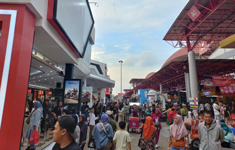Liburan Idul Adha, Jakarta Fair 2024 Diserbu Pengunjung!