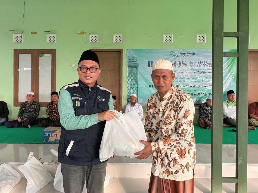 ASDP Berbagi Kebahagiaan Bersama Anak Yatim di Madiun