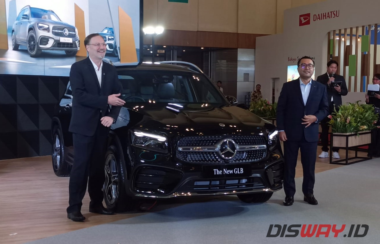 Mercedes-Benz Luncurkan The New GLB 200 AMG Line di GJAW 2024, Harga Rp 1,2 Miliaran