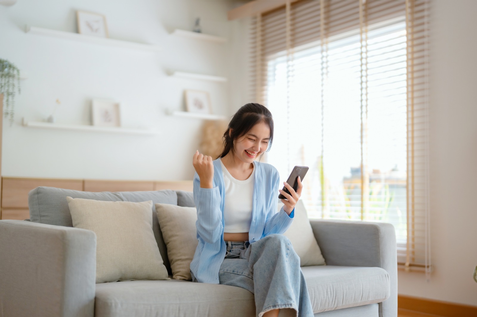 Ini Daftar Brand Dapat Promo 10.10 di Watsons, Diskon Belanja Hingga 70%