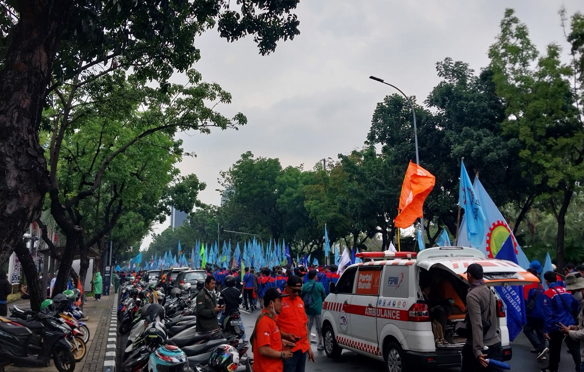 Jalan Medan Merdeka Selatan Macet, Imbas Demo Buruh di Depan Balai Kota