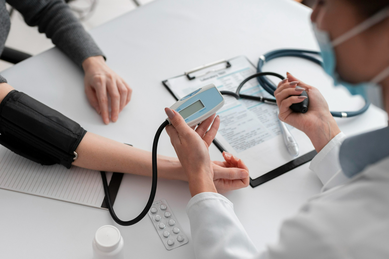 Mengapa Dokter Mewajibkan Puasa Sebelum Medical Check Up?