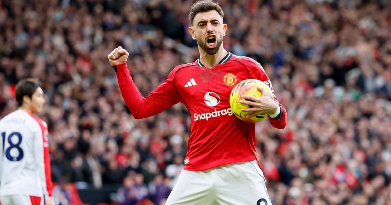 Bruno Fernandes Minta MU Tak Cepat Puas Meski Tembus 3 Besar