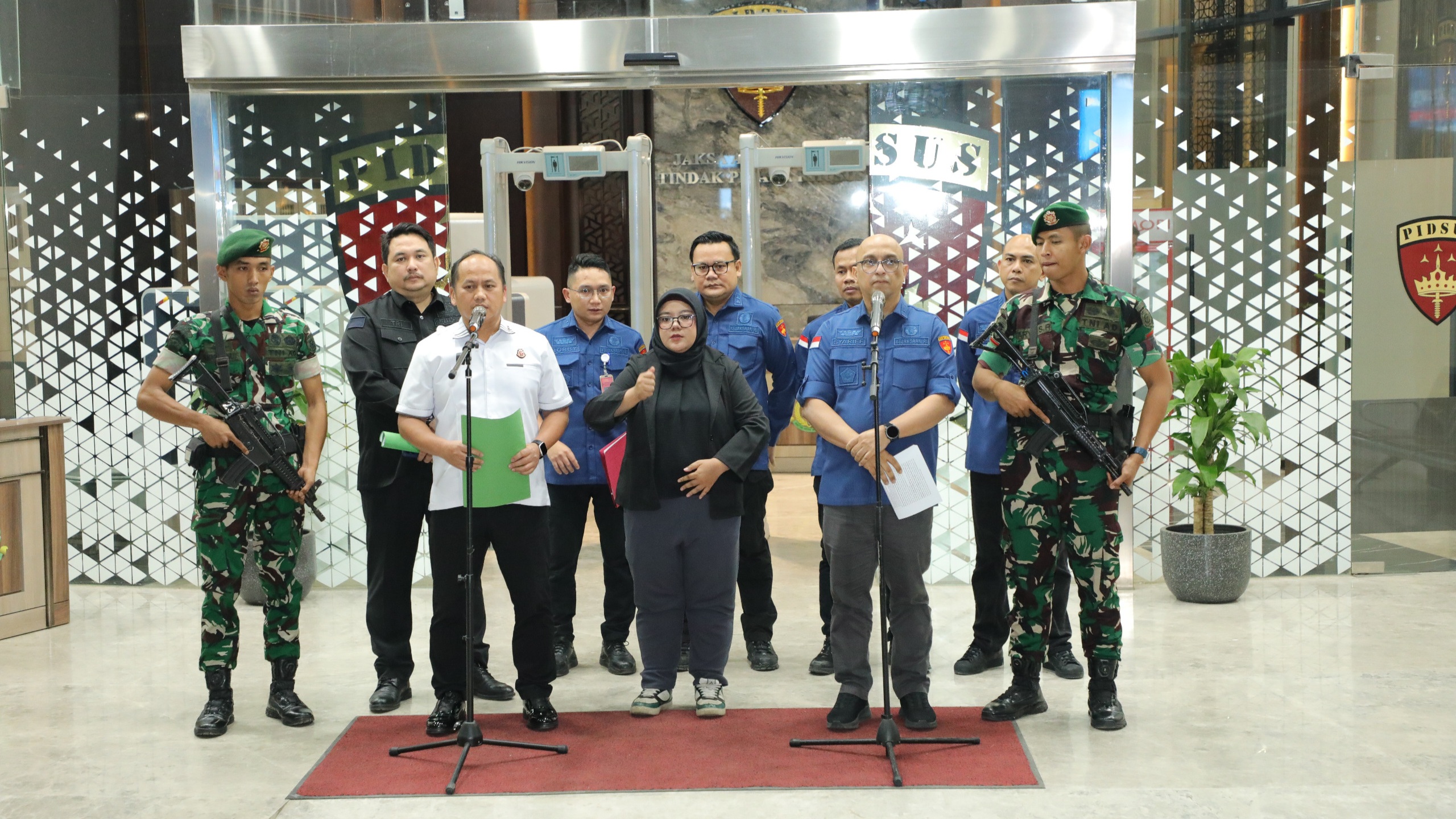 Riza Chalid Dua Kali Jadi Tersangka, Kejagung Pasang Target Penangkapan