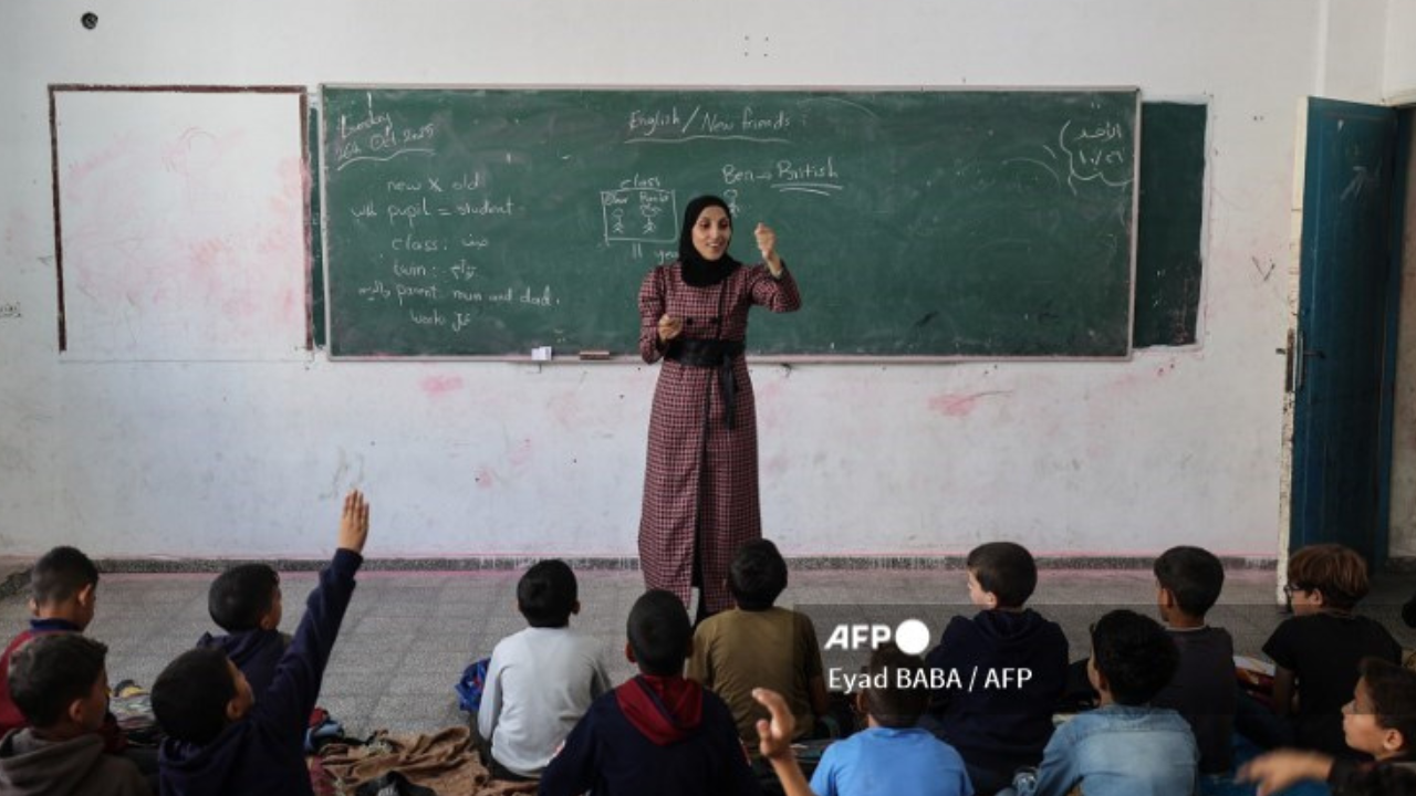 Anak-Anak Gaza Kembali ke Sekolah Setelah Dua Tahun Perang dan Hidup Pengungsian
