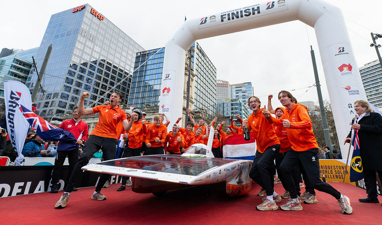 Bridgestone World Solar Challenge 2025 Jadi Laboratorium Bergerak, Akselerasi Sustainability untuk Masa Depan Mobilitas 