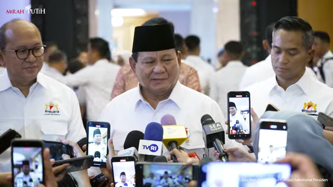 Tanggapi Dana Zakat untuk MBG, Prabowo serahkan ke Baznas