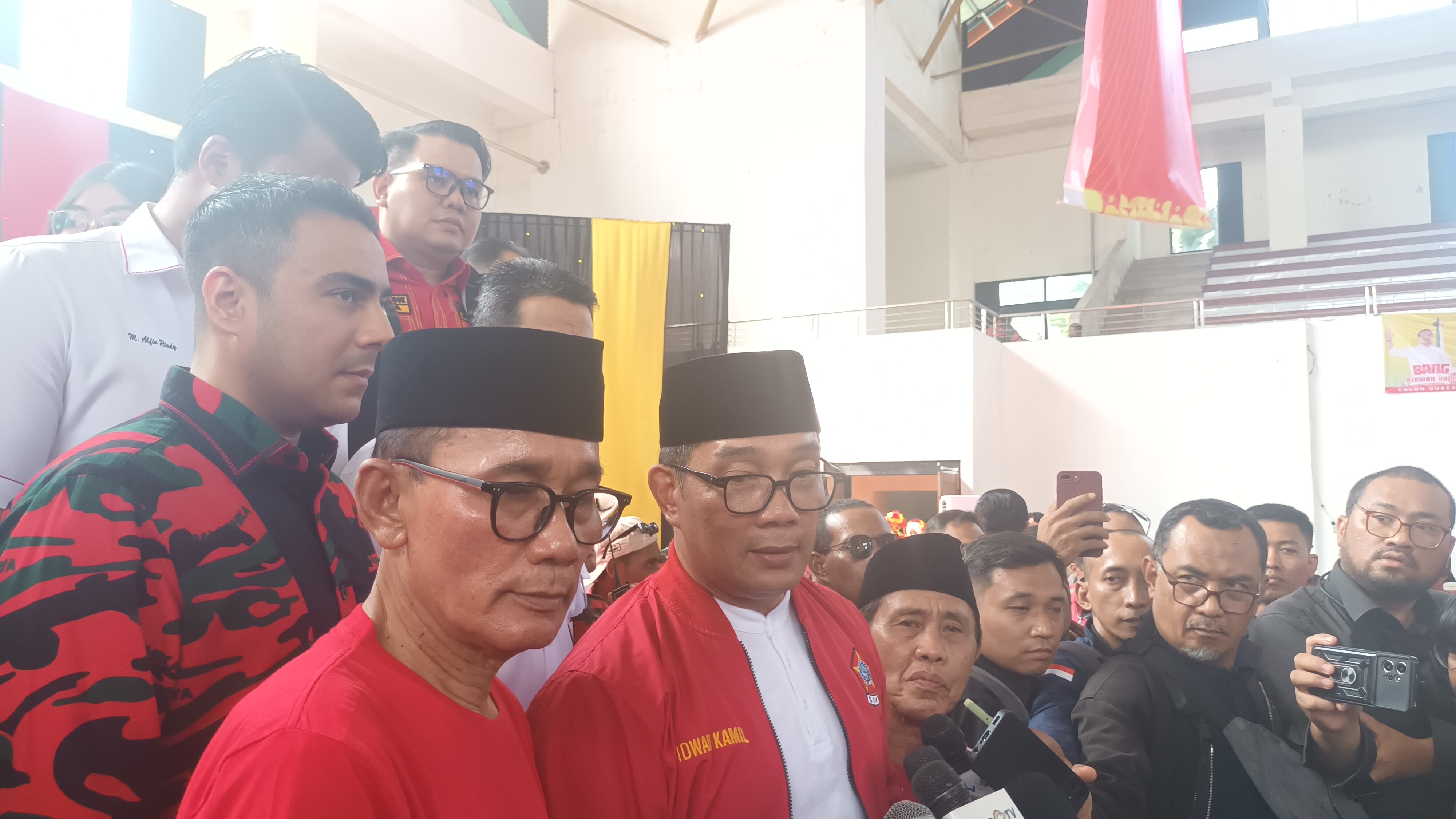 Strategi Ridwan Kamil di Pilkada Jakarta, Kerja Keras Lewat Medsos Sampai Blusukan