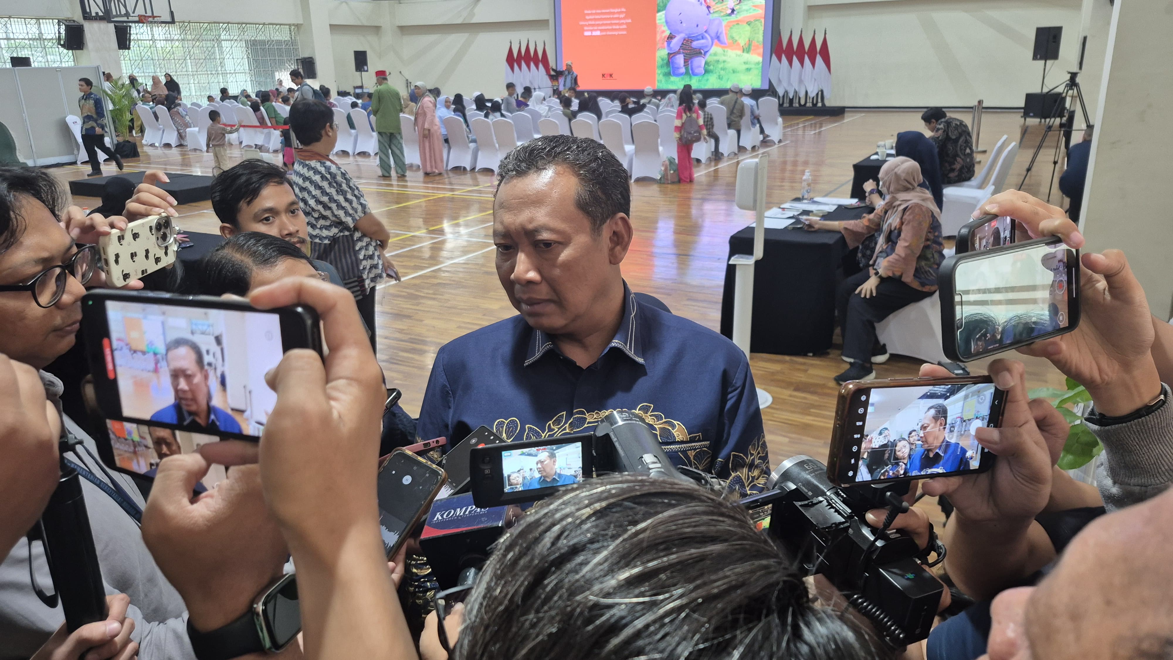 KPK Geledah Rumah Pengusaha Robert Bonosusatya Terkait Kasus Eks Bupati Kukar Rita Widyasari