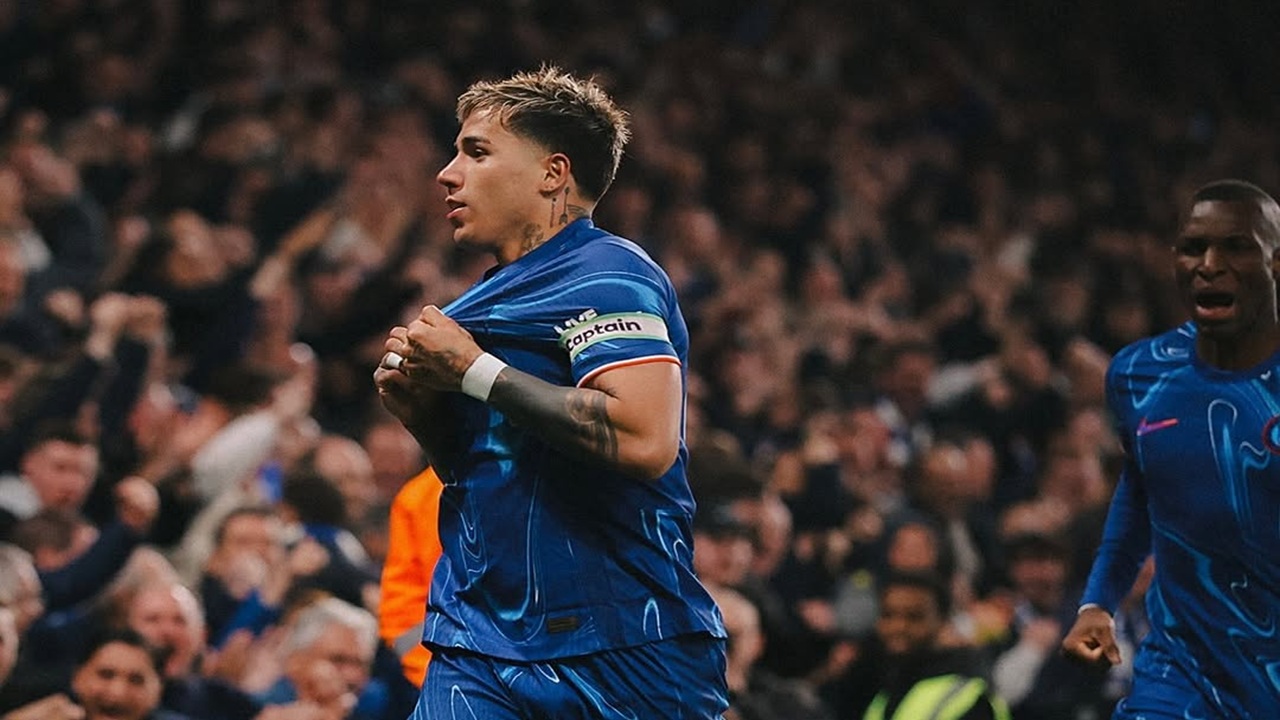 Hasil Liga Inggris: Chelsea Bekuk Tottenham di Stamford Bridge, Enzo  Fernandez Jadi Pahlawan The Blues