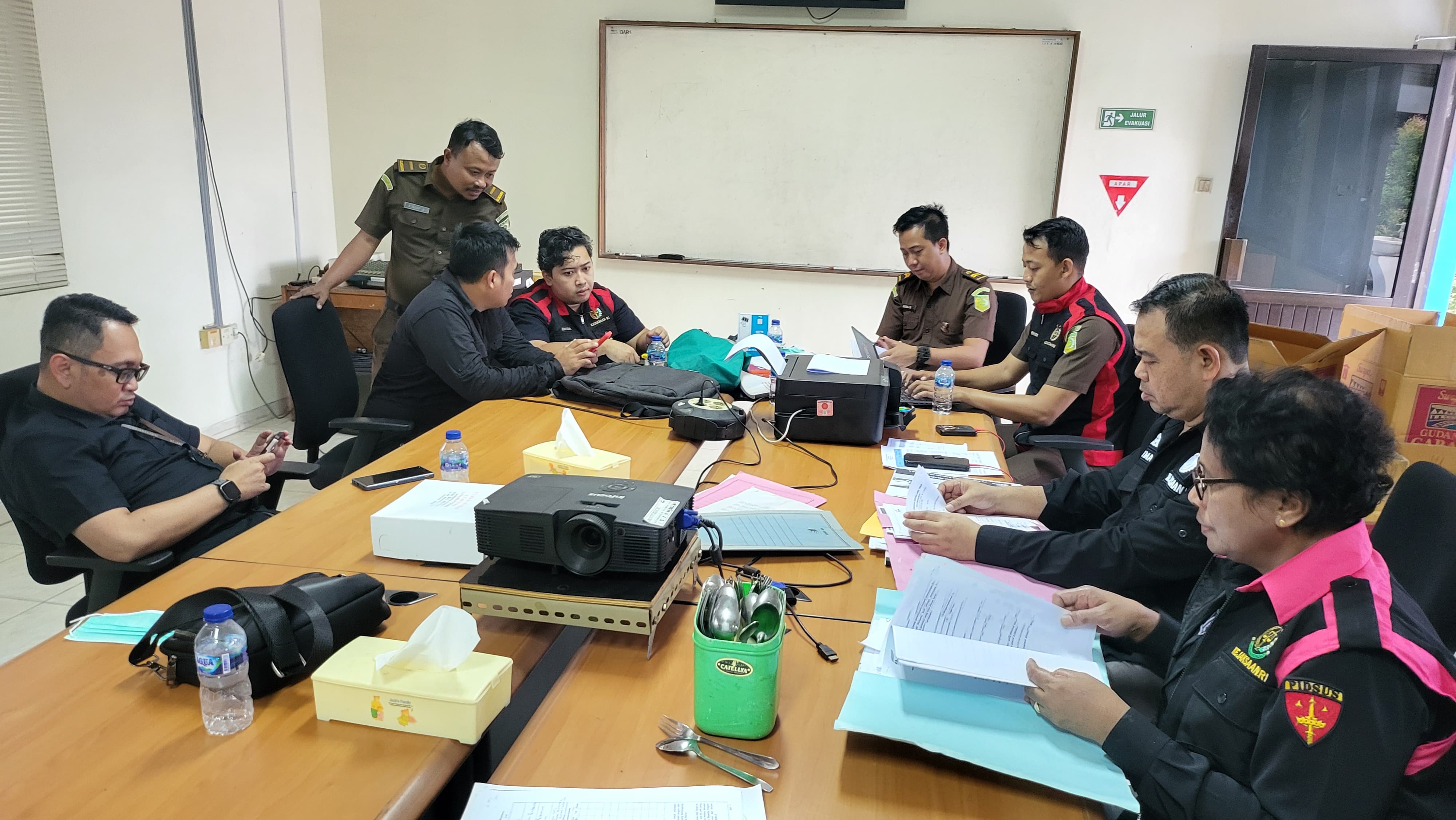 Kejaksaan Tinggi Jatim Geledah Kantor PT DABN