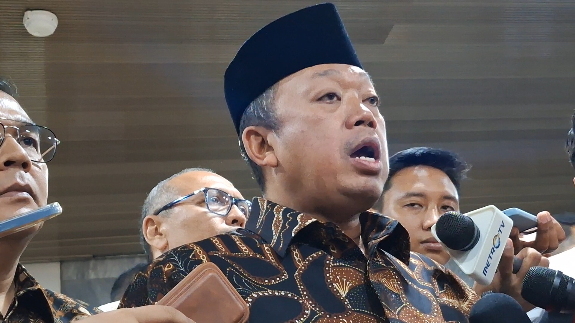 Diisukan Mundur dari Golkar, Nusron: Tanyakan ke Bahlil