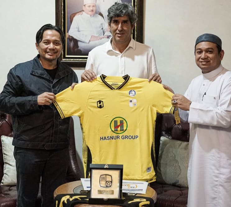 Batal ke Persebaya, Stefano Cugurra Teco Hijrah ke Barito Putera di Liga 2!
