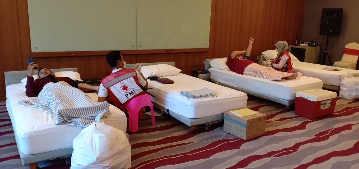 Emersia Hotel Kumpulkan 40 Kantong Darah