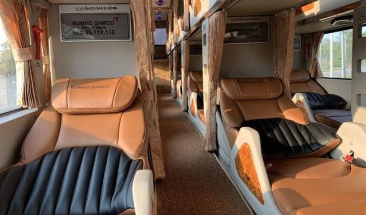 Bus Sleeper vs Double Decker 2026: Mana Paling Minim Guncangan di Tol Trans Jawa?