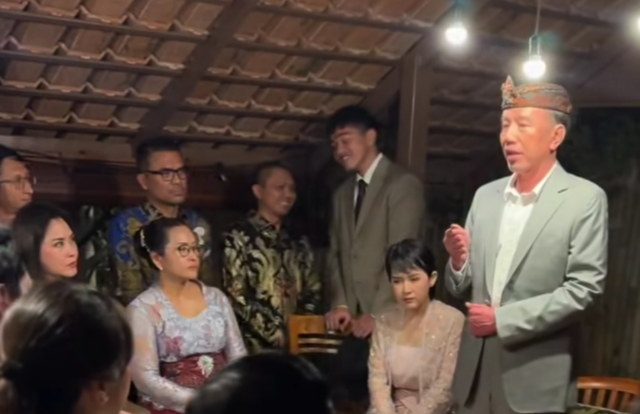 Jokowi Diduga Jadi Ketua Dewan Pembina PSI, Benarkah?