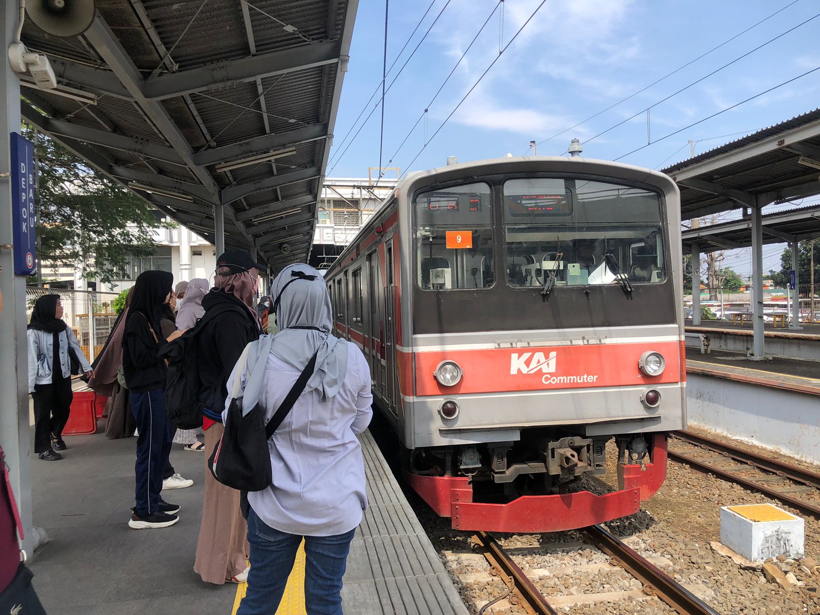 Tarif KRL Segera Naik, Pengamat Minta Pemerintah Perhatikan Sisi Psikologis Pengguna