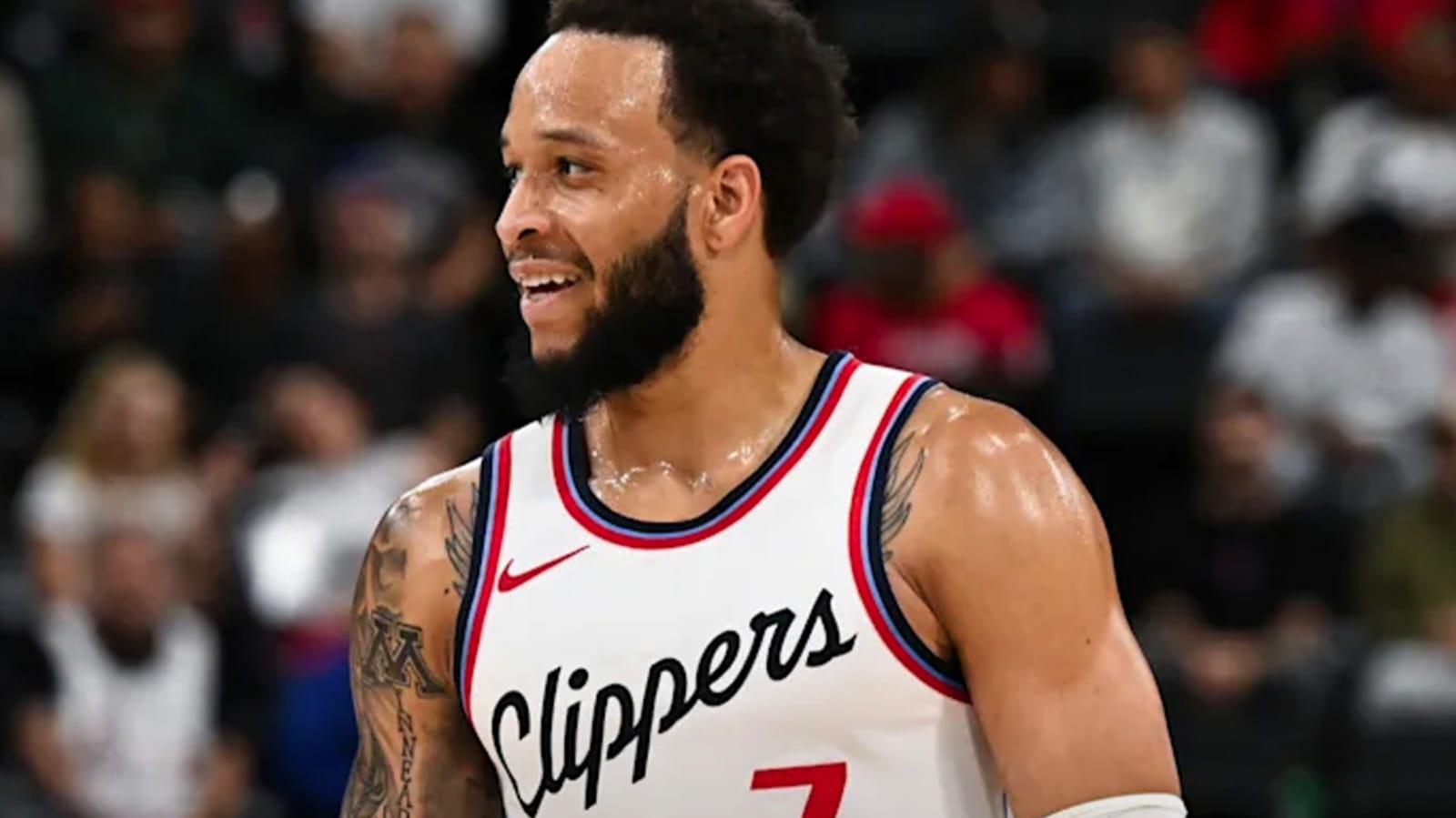 Milwaukee Bucks Rekrut Amir Coffey, Tambah Amunisi NBA 2025/2026
