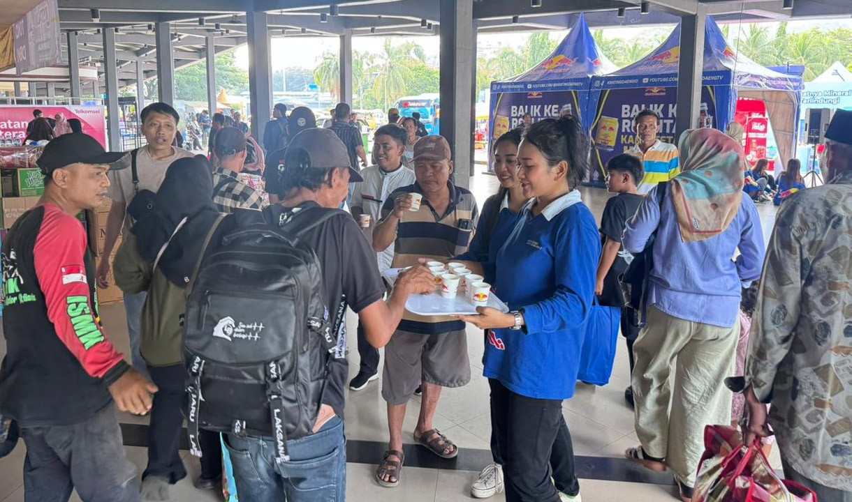 Balik ke Realita, Kamu Tetap Juara dan Bertenaga, Kratingdaeng Jaga Stamina Pemudik