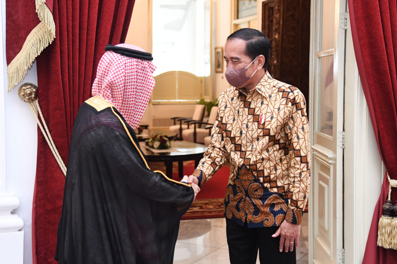 Faisal Bin Farhan Al Saud Tawari Jokowi Tambahan Kuota Haji, Ini Jumlahnya