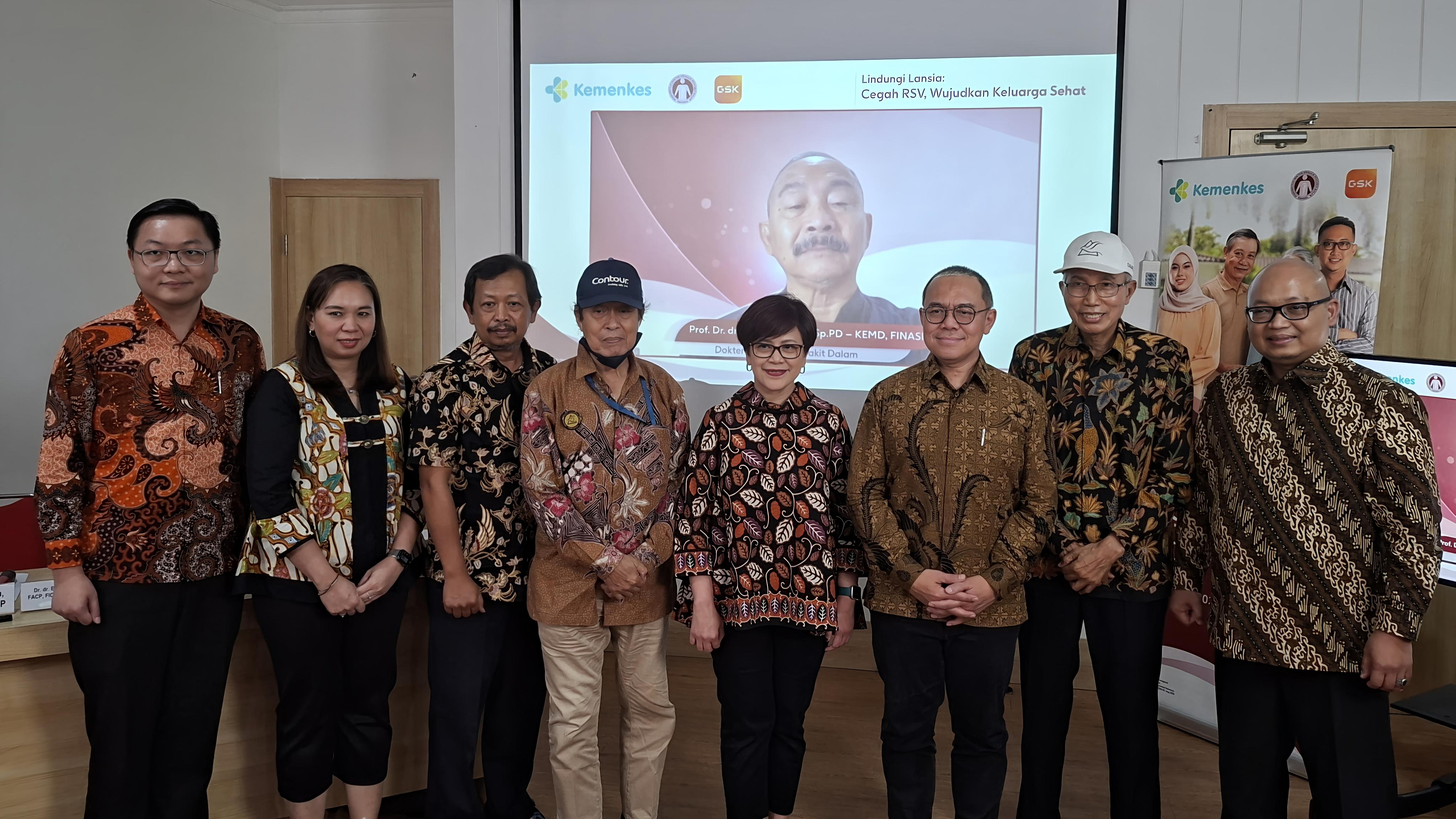 Kemenkes Siapkan Modul dan Webinar untuk Cegah Penularan RSV dari Lansia ke Keluarga