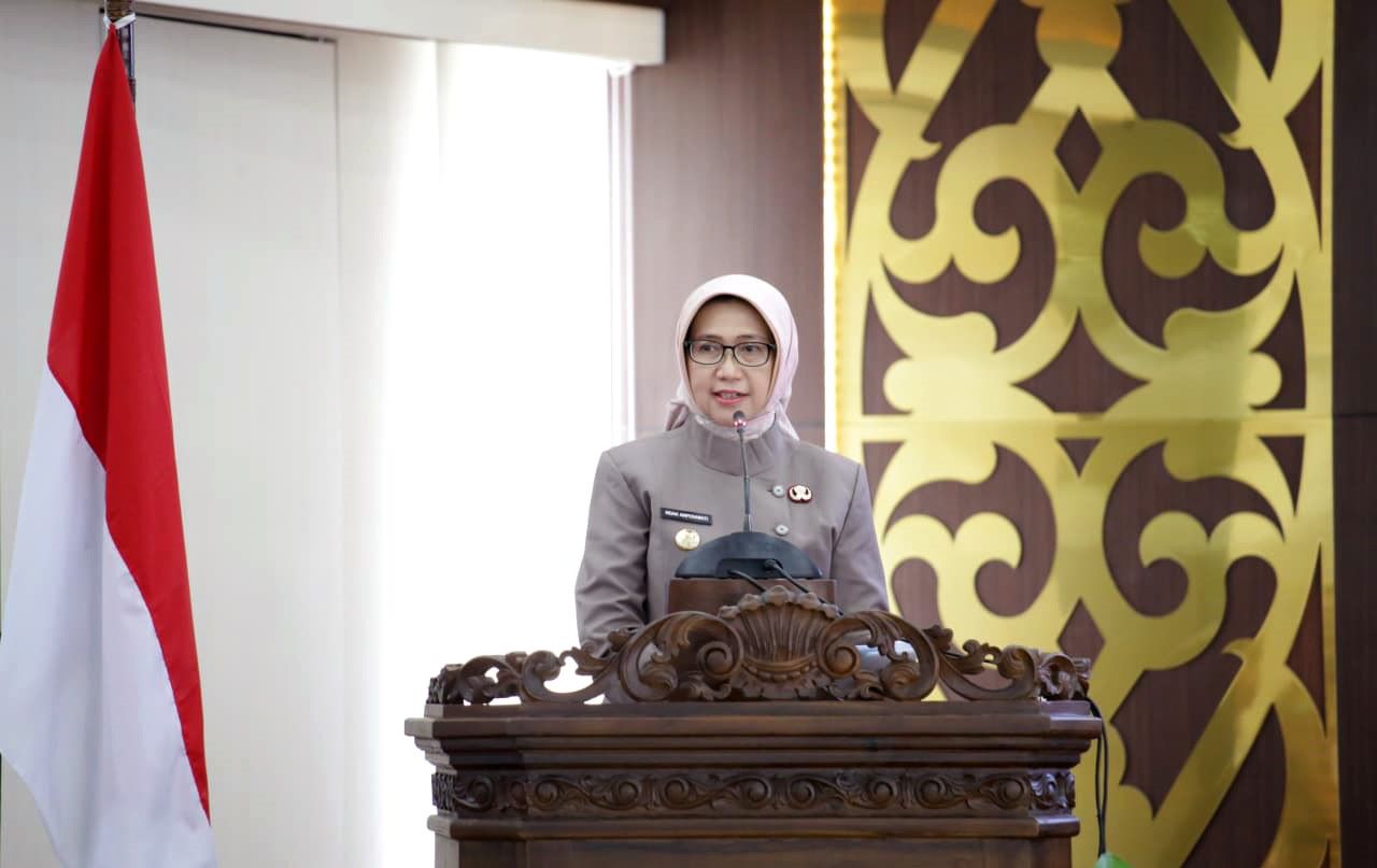 Cheng Yu Pilihan Bupati Lumajang Indah Amperawati: Min Wei Bang Ben