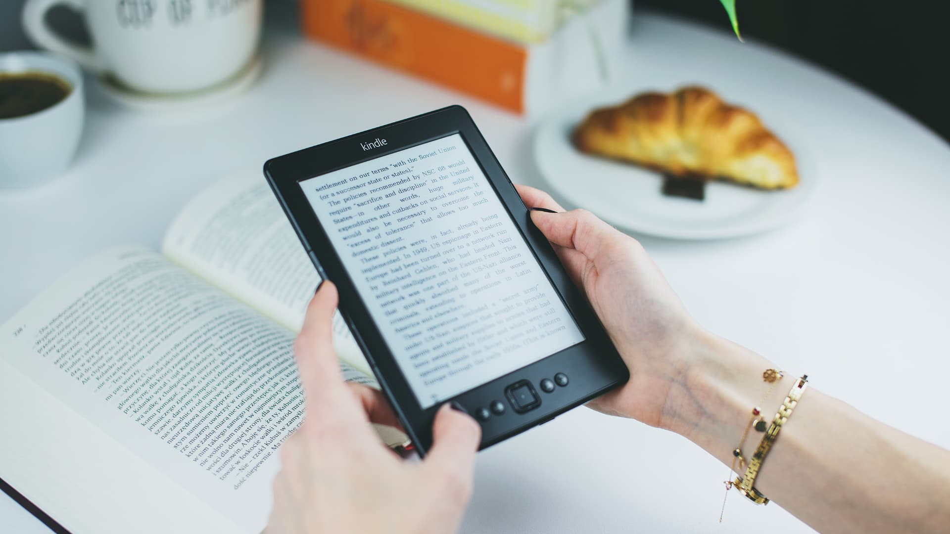 6 Tipe Kindle dan Keunggulannya