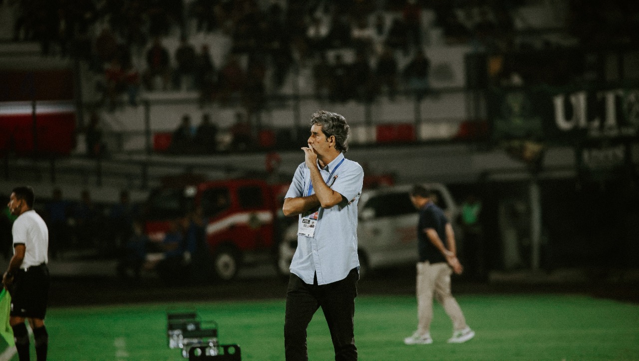 Coach Teco: Sepakbola Untuk Hiburan Bukan Ancaman