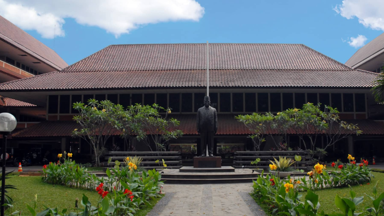 Lulusan Kuliah Mahasiswa FH UI Kerja Apa? Jurusan Viral Dugaan Pelecehan Seksual