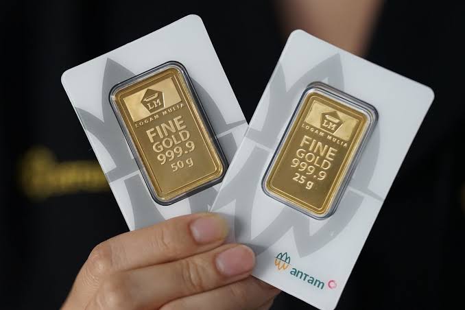 Daftar Harga Emas Antam Hari Ini Turun Rp 10.000 per Gram, Segini Kalau Mau Buyback