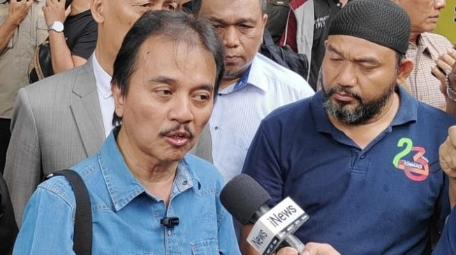 Polemik Ijazah Jokowi, Roy Suryo Dicecar 24 Pertanyaan Oleh Polisi