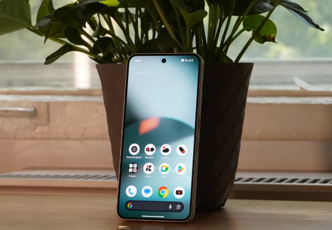 Nothing Phone 3: Handphone Unik Penantang Flagship Kelas Atas