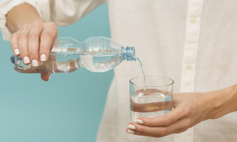 Tak Banyak Orang Tahu Rutin Minum Air Putih 8 Gelas Per Hari Tak Hanya Cegah Dehidrasi Ini 8 9990