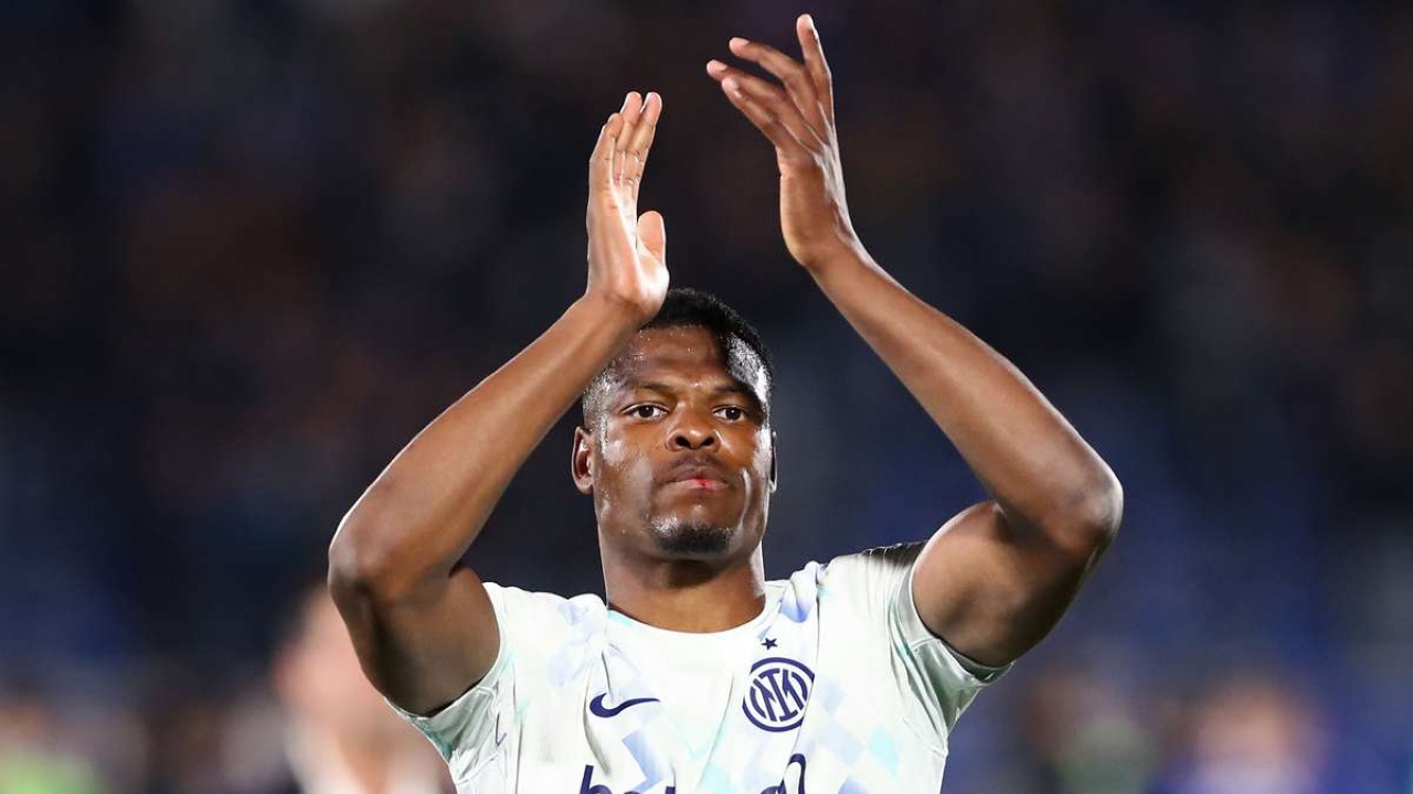 Real Madrid Incar Denzel Dumfries Buat Gantikan Carvajal, Ini Reaksi Inter Milan