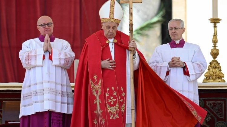 Paus Fransiskus Kutuk Serangan Teroris di Moskow, Doakan Korban Tewas