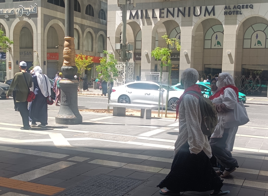 Arab Saudi Diprediksi Panas hingga 43°C, Kemenhaj Imbau Jemaah Haji Waspada