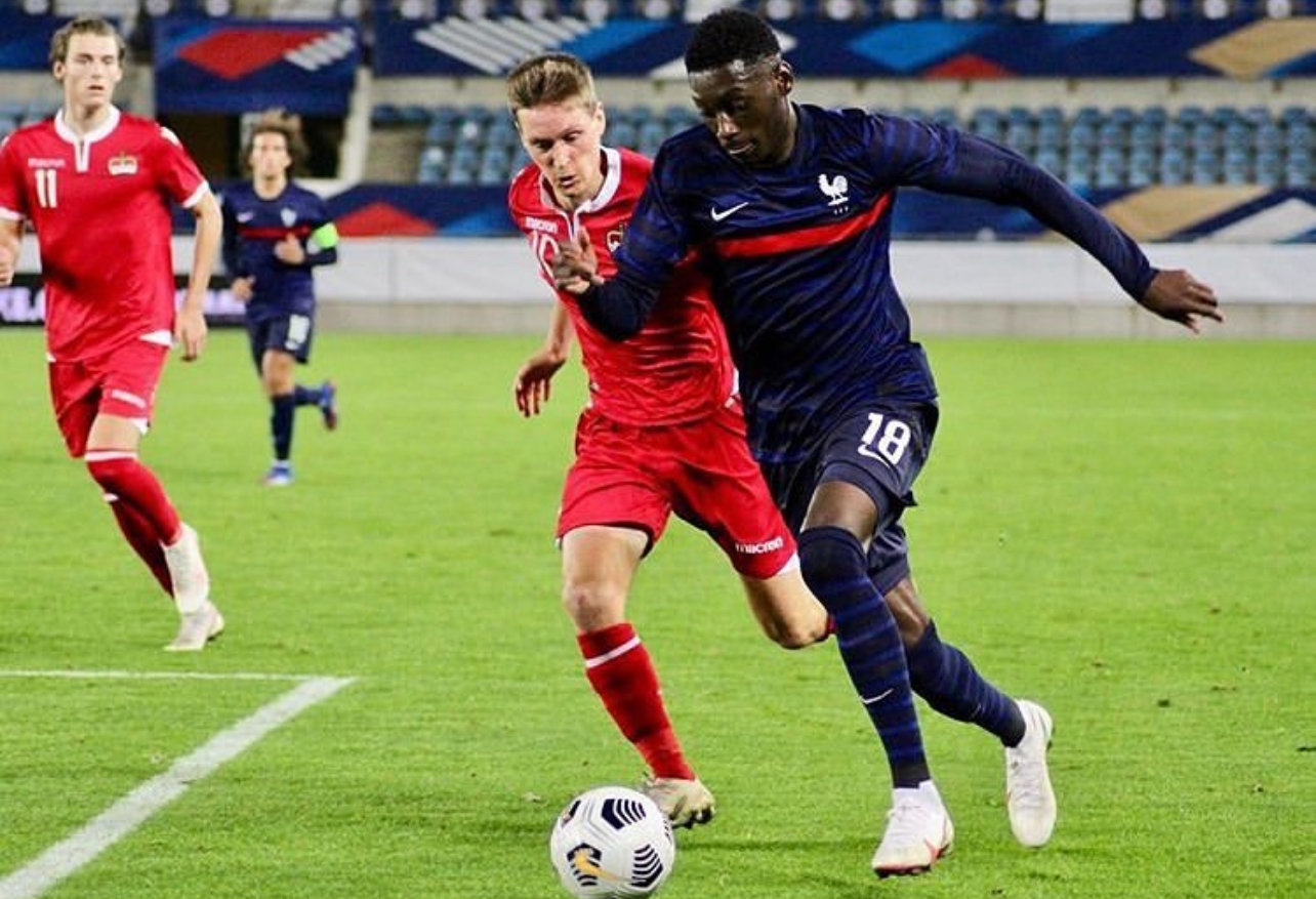 Manchester United Incar Striker PSG, Randal Kolo Muani Usai Ditikung Liverpool Dapatkan Hugo Ekitike